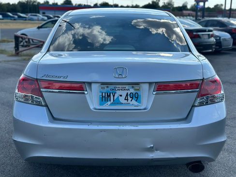 Used 2011 Honda Accord LX-P image 7