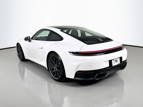 Used 2025 Porsche 911 Carrera T RWD image 7