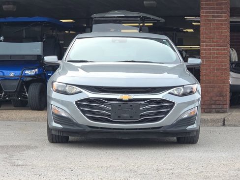 Used 2024 Chevrolet Malibu LT image 2