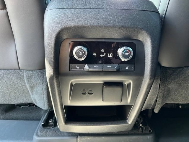New 2026 GMC Acadia AT4 w/ Luxury Package AWD/4WD image 20