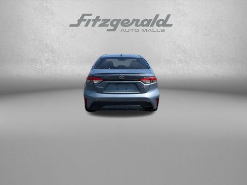 Used 2022 Toyota Corolla SE FWD image 6