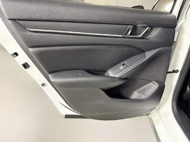 Used 2021 Honda Accord EX image 25