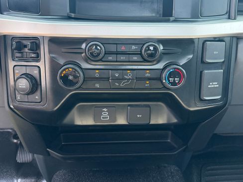 Used 2025 Ford F250 XL w/ XL Chrome Package AWD/4WD image 21