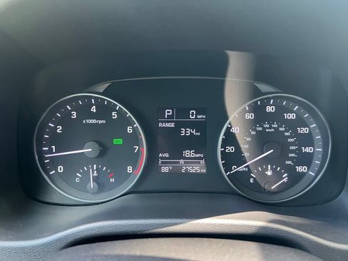 Used 2017 Hyundai Elantra SE FWD image 22