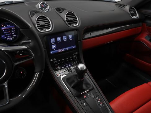 New 2025 Porsche 718 Cayman image 38