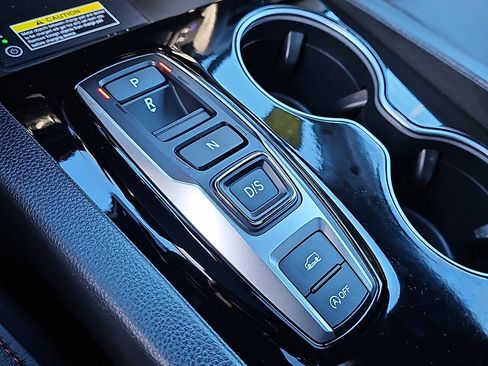 Used 2024 Honda Passport Black Edition image 16