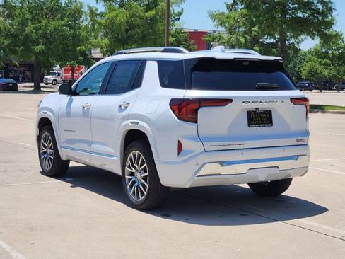 Used 2026 GMC Terrain Denali AWD/4WD image 4