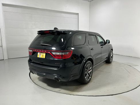 Used 2019 Dodge Durango SRT w/ Technology Group AWD/4WD image 43