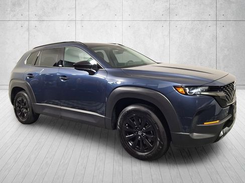 Used 2025 MAZDA CX-50 AWD 2.5 Hybrid w/ Premium Pkg image 3