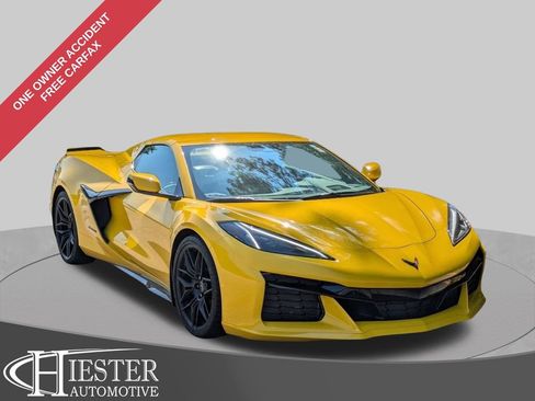 Used 2025 Chevrolet Corvette Z06 w/ Stealth Interior Trim Package RWD image 1