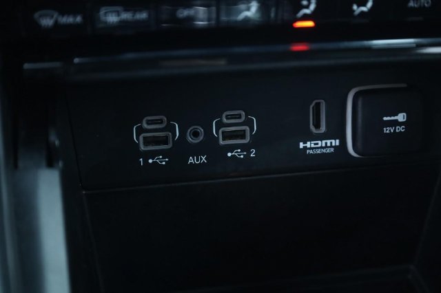 Used 2024 Jeep Grand Cherokee Trailhawk AWD/4WD image 18