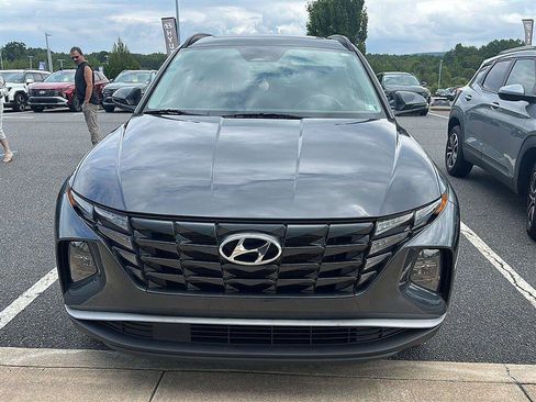 Used 2022 Hyundai Tucson SEL w/ Convenience Package AWD/4WD image 2