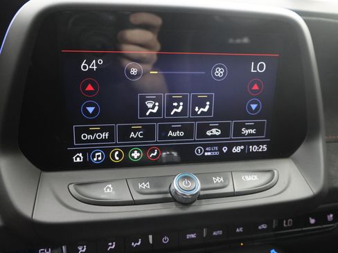 Used 2023 Chevrolet Camaro ZL1 RWD image 46