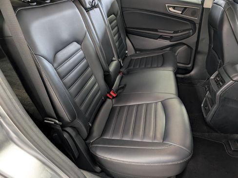 Used 2024 Ford Edge SEL image 15