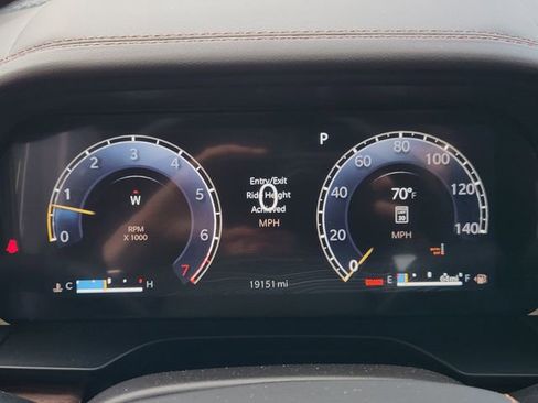Certified 2025 Jeep Grand Cherokee Summit AWD/4WD image 16