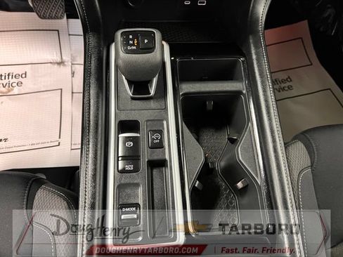 Used 2025 Nissan Pathfinder SV FWD image 48