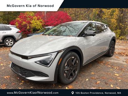 New 2025 Kia EV6 Light w/ Light LR Technology Package