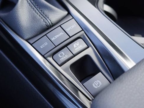 Used 2025 Toyota Camry SE w/ Multimedia Upgrade Package FWD image 26