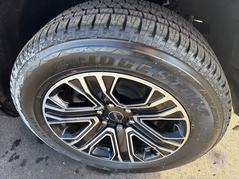 New 2026 Jeep Grand Wagoneer L 4WD image 34