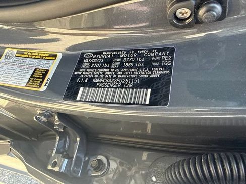 Used 2023 Hyundai Venue SEL FWD image 27