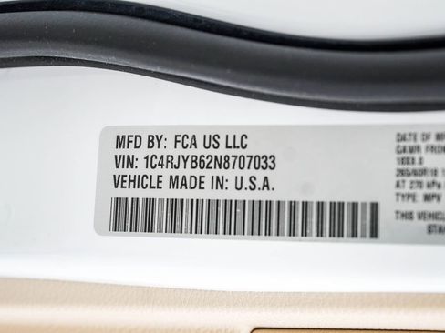 Used 2022 Jeep Grand Cherokee Limited 4xe w/ Luxury Tech Group II image 43