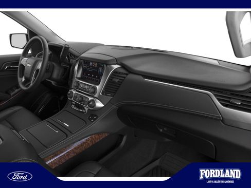 Used 2015 Chevrolet Tahoe LTZ AWD/4WD image 13