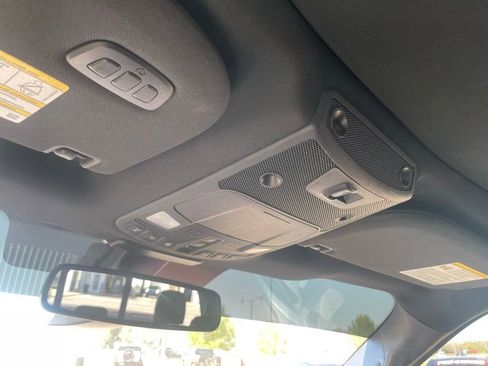 Used 2015 Ford F150 Platinum w/ Equipment Group 701A Luxury image 20