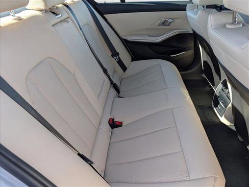 Certified 2025 BMW 330i Sedan w/ Convenience Package image 21