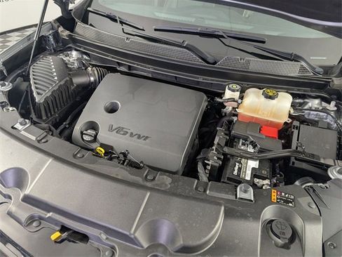 Certified 2023 Chevrolet Traverse Premier w/ Redline Edition image 39