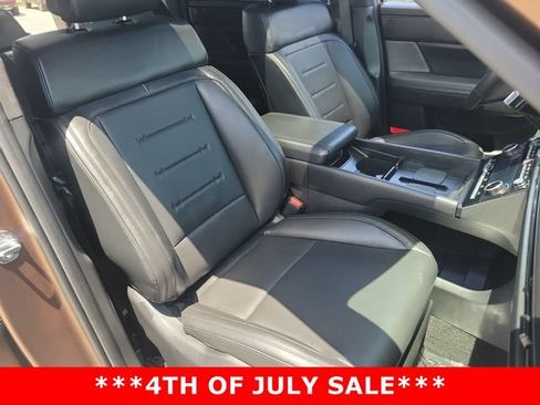Used 2024 Hyundai Santa Fe Calligraphy AWD/4WD image 24