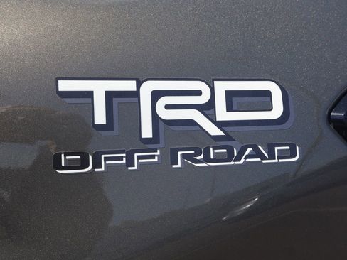 New 2026 Toyota Tacoma TRD Off-Road w/ TRD Off Road Upgrade Package AWD/4WD image 4