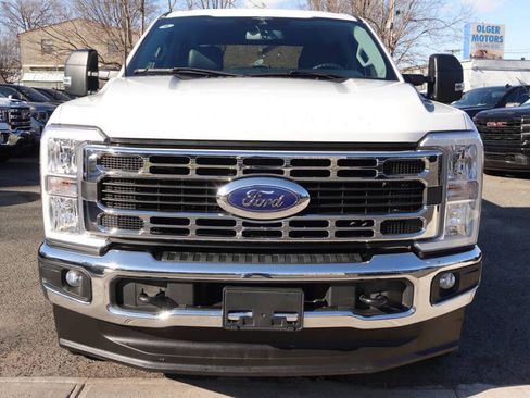 Used 2023 Ford F250 XLT AWD/4WD image 6