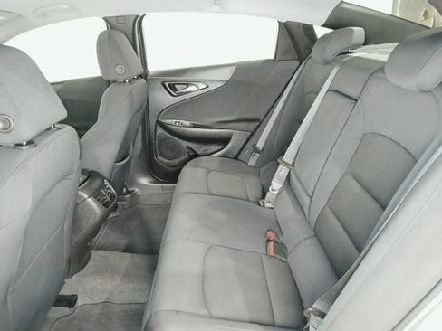 Used 2024 Chevrolet Malibu LT FWD image 11