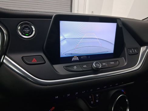 Used 2019 Chevrolet Blazer LT image 21