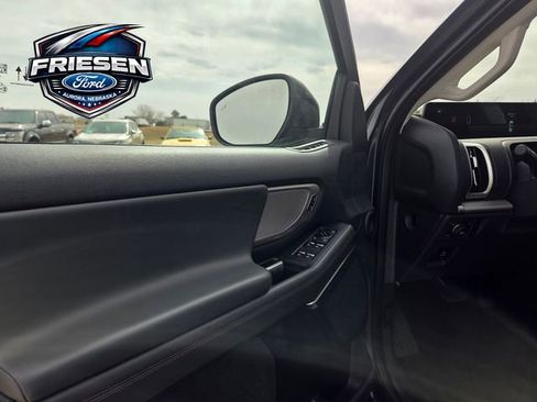 Used 2025 Ford Expedition Max Active image 10