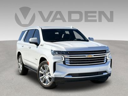 Used 2022 Chevrolet Tahoe High Country w/ Premium Package 2