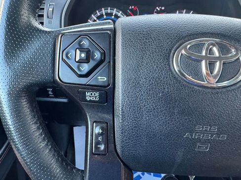 Used 2015 Toyota 4Runner Trail Premium AWD/4WD image 19
