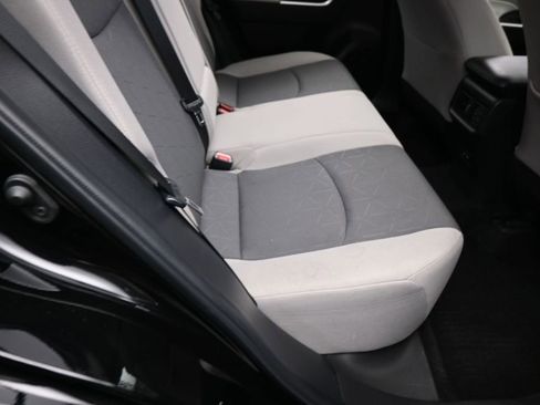 Used 2025 Toyota RAV4 XLE w/ Convenience Package FWD image 38