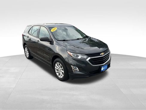 Used 2019 Chevrolet Equinox LS AWD/4WD image 9