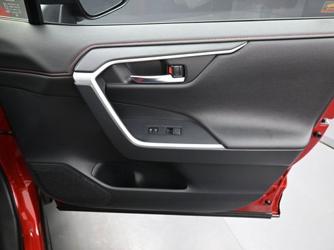 Certified 2025 Toyota RAV4 XSE image 41