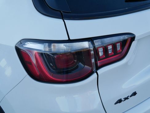 Used 2023 Jeep Compass Trailhawk image 17