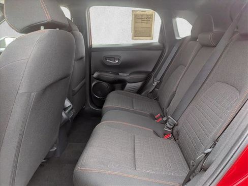 Used 2025 Honda HR-V Sport image 18