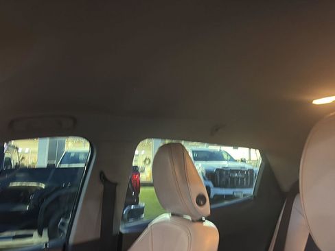 Used 2020 Chevrolet Bolt Premier w/ Infotainment Package image 26