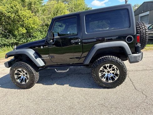 Used 2017 Jeep Wrangler Sport AWD/4WD image 15