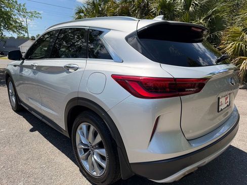 Used 2021 INFINITI QX50 Luxe image 7