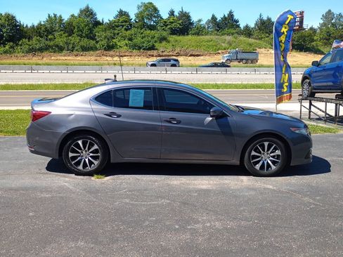 Used 2017 Acura TLX w/ Technology Package FWD image 6