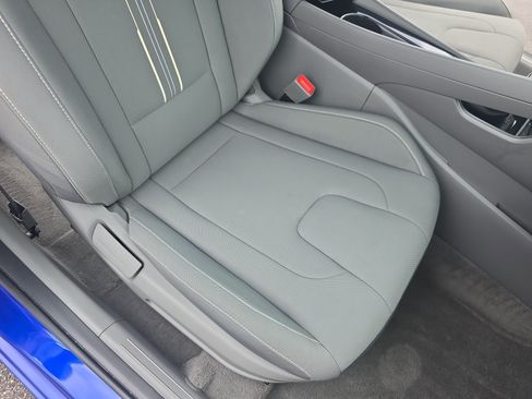 Used 2023 Hyundai Elantra SEL w/ Convenience Package FWD image 10