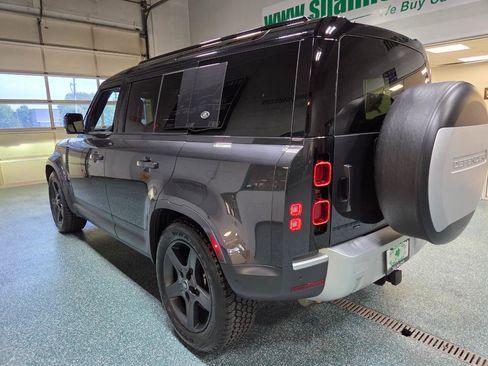 Used 2023 Land Rover Defender 110 SE AWD/4WD image 9