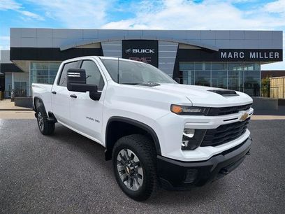 Used 2025 Chevrolet Silverado 2500 Custom w/ Custom Convenience Package