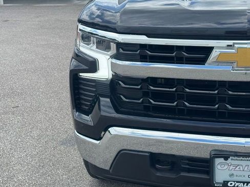 Used 2022 Chevrolet Silverado 1500 LT w/ True North Edition Plus AWD/4WD image 9